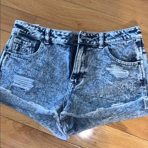 Kendall & Kylie high-rise shorts
